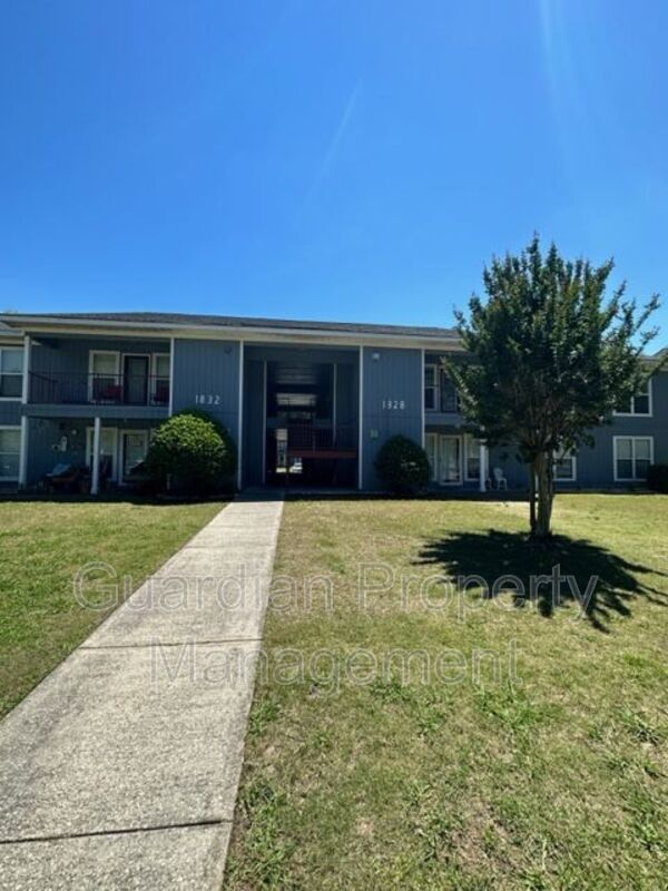 Lovely 2 Bed, 2 Bath Condo in Karen Lakes property image