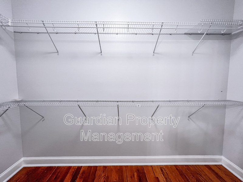 Gorgeous 3 Bed 2.5 Bath Townhome in Fayetteville property image