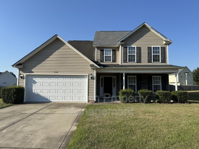 Spacious 3 Bed 2.5 Bath Home with Fenced Yard property image