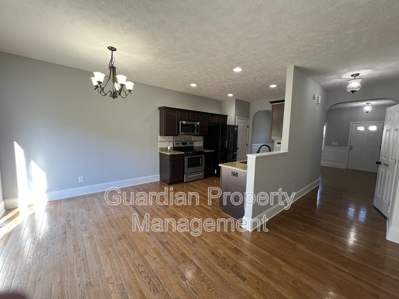 Stunning 4 Bed 2.5 Bath Home in Aberdeen property image