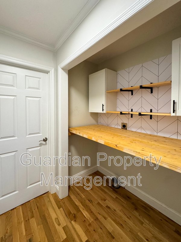 Charming 4 Bed, 2.5 Bath Home in King's Grant property image