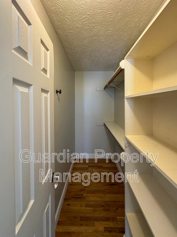 Charming 4 Bed, 2.5 Bath Home in King's Grant property image