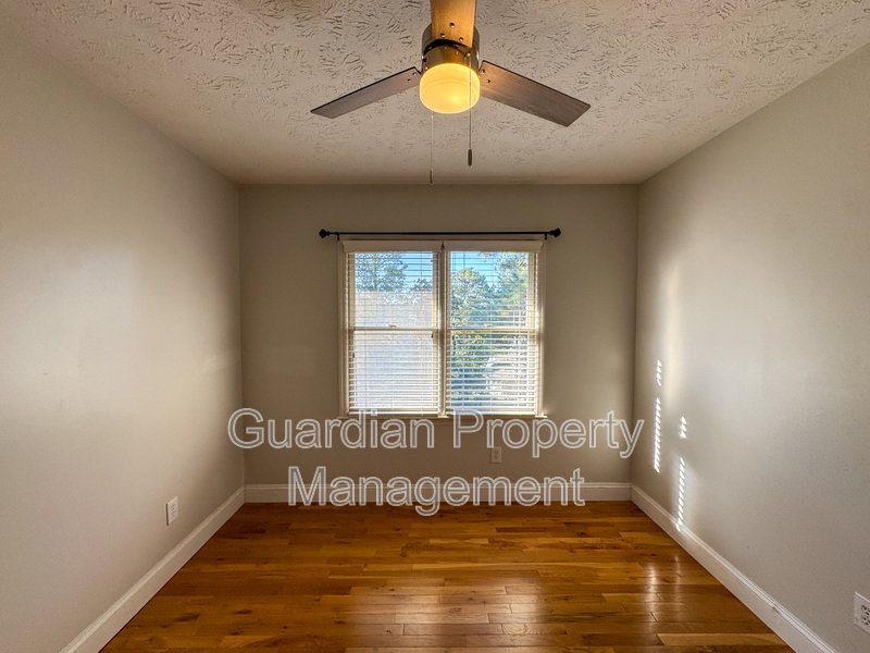 Charming 4 Bed, 2.5 Bath Home in King's Grant property image