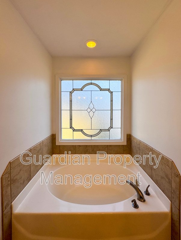 Spacious 3 Bed, 2 Bath Home in Westgate property image