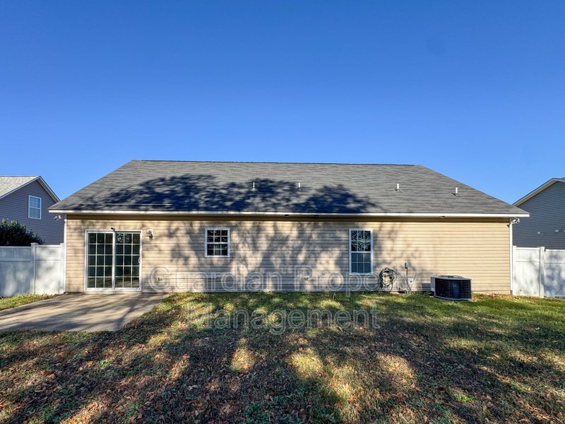 Spacious 3 Bed, 2 Bath Home in Westgate property image