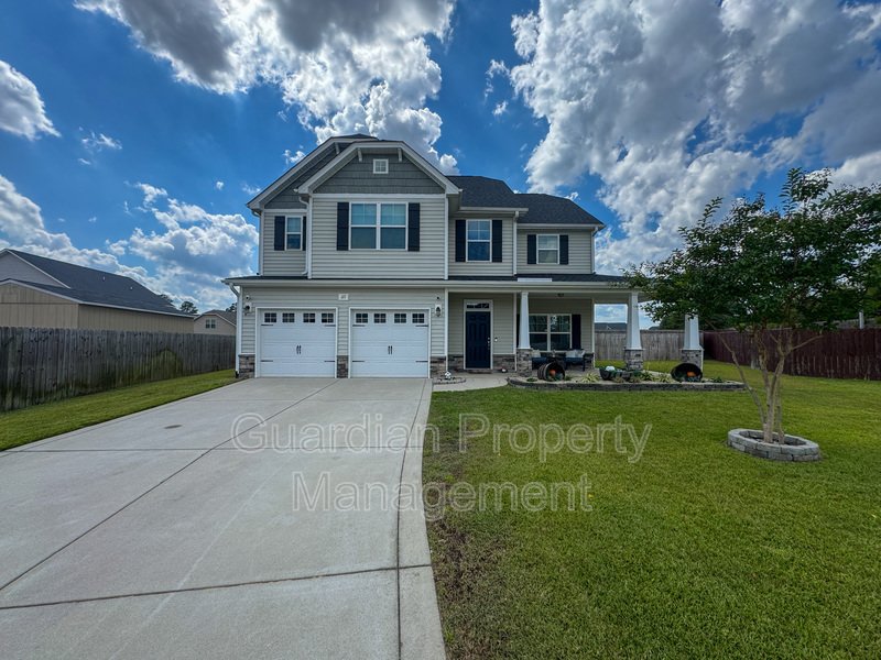 Gorgeous 4 Bed 2.5 Bath Home with Fenced Backyard property image