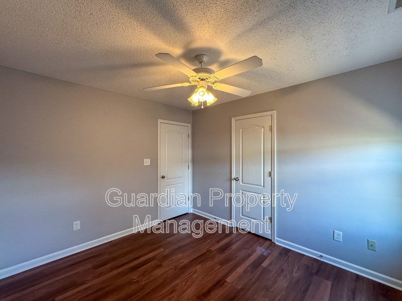 Beautiful 4 Bed 2.5 Bath Home with Fenced Backyard property image