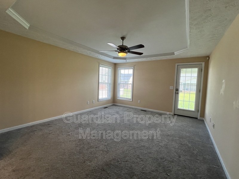 Lovely 4 Bed 3.5 Bath Fayetteville Home property image
