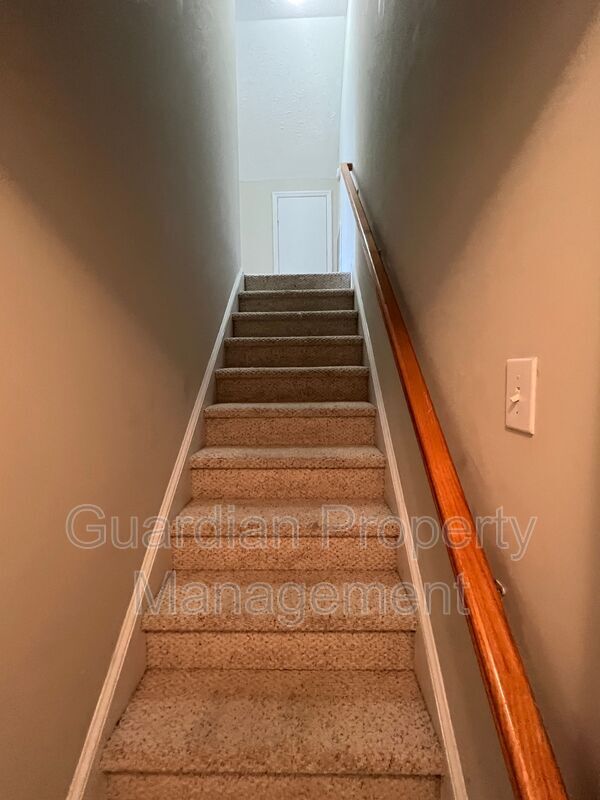 Lovely 4 Bed 3.5 Bath Fayetteville Home property image